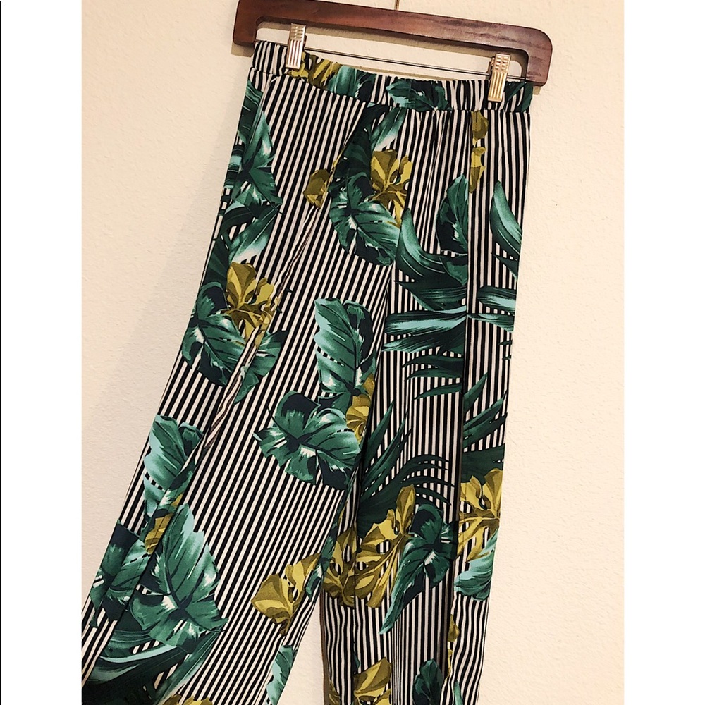 Leaf pants